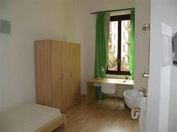 Hôtel Le Tre Torri à Milan Extérieur photo